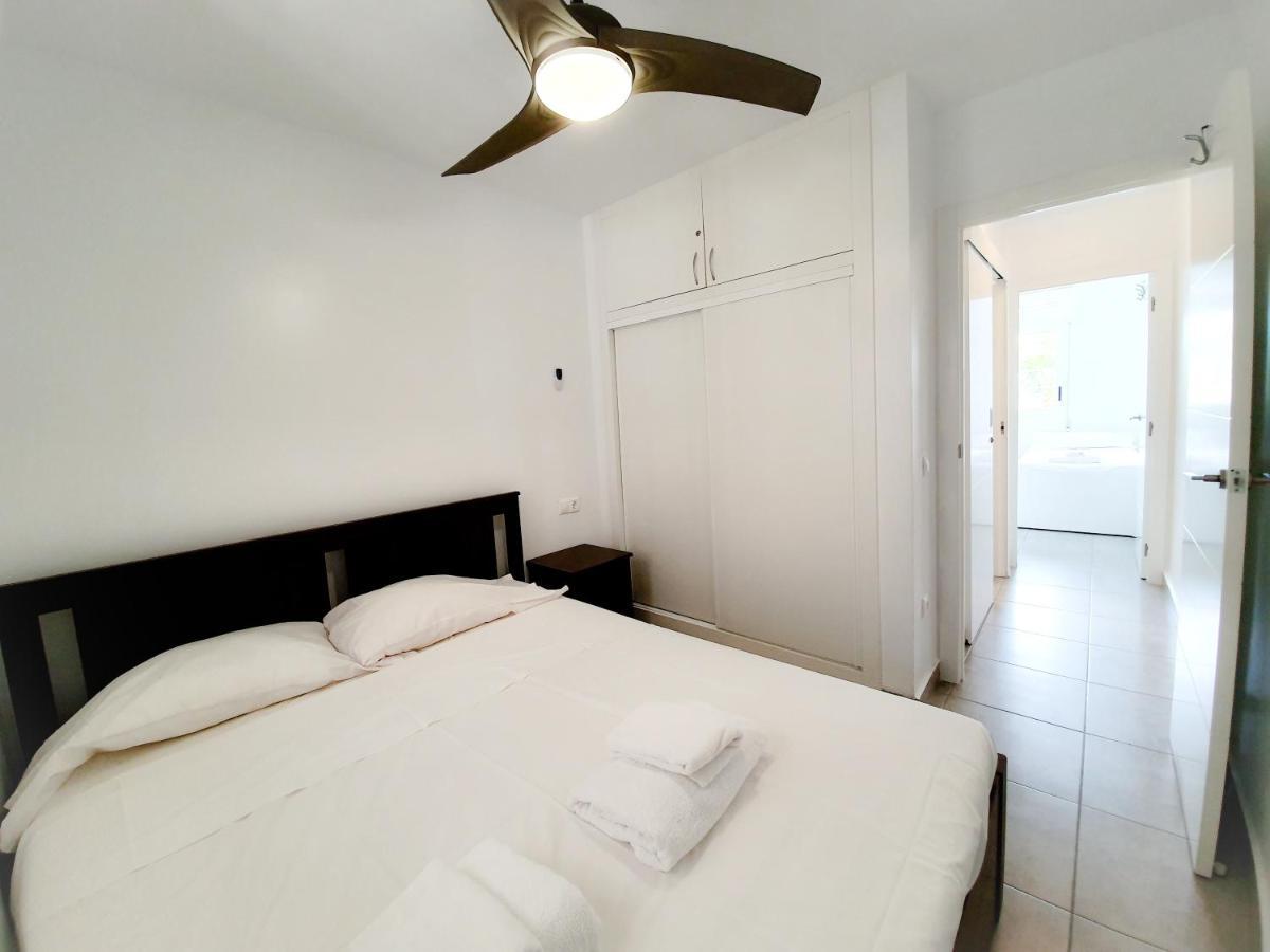 Best House Paola Torrevieja Eksteriør bilde