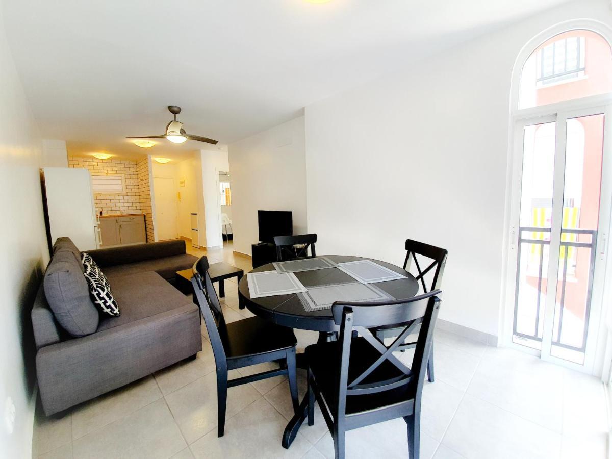 Best House Paola Torrevieja Eksteriør bilde
