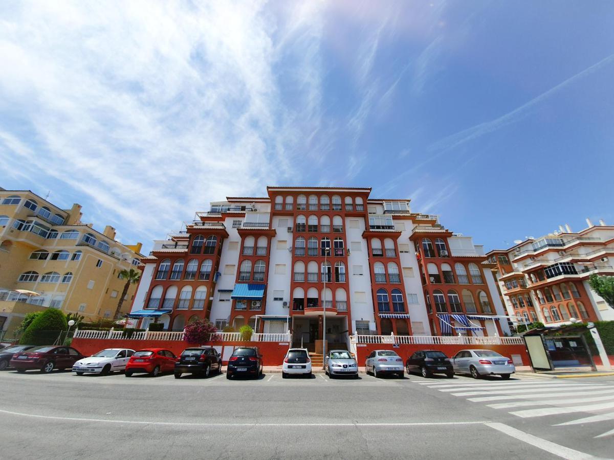 Best House Paola Torrevieja Eksteriør bilde