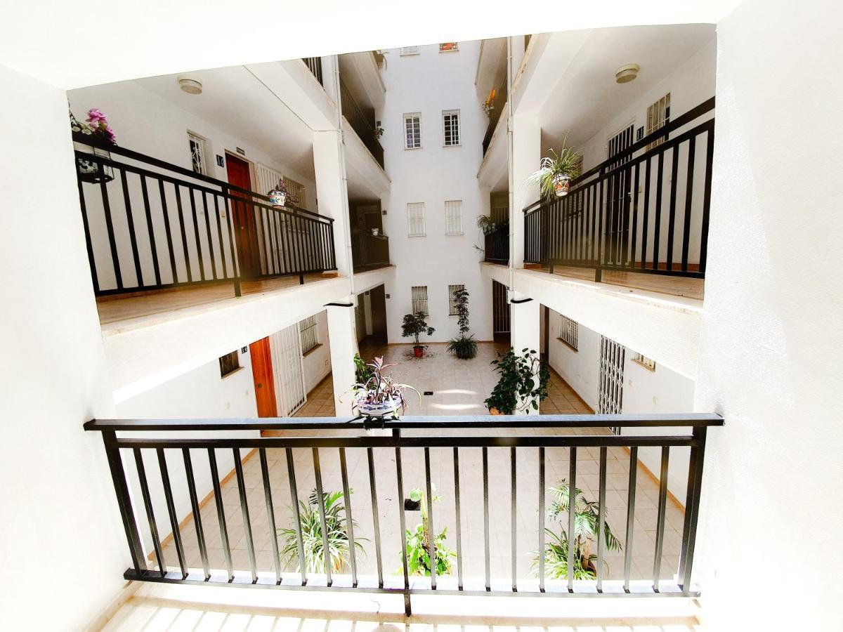 Best House Paola Torrevieja Eksteriør bilde