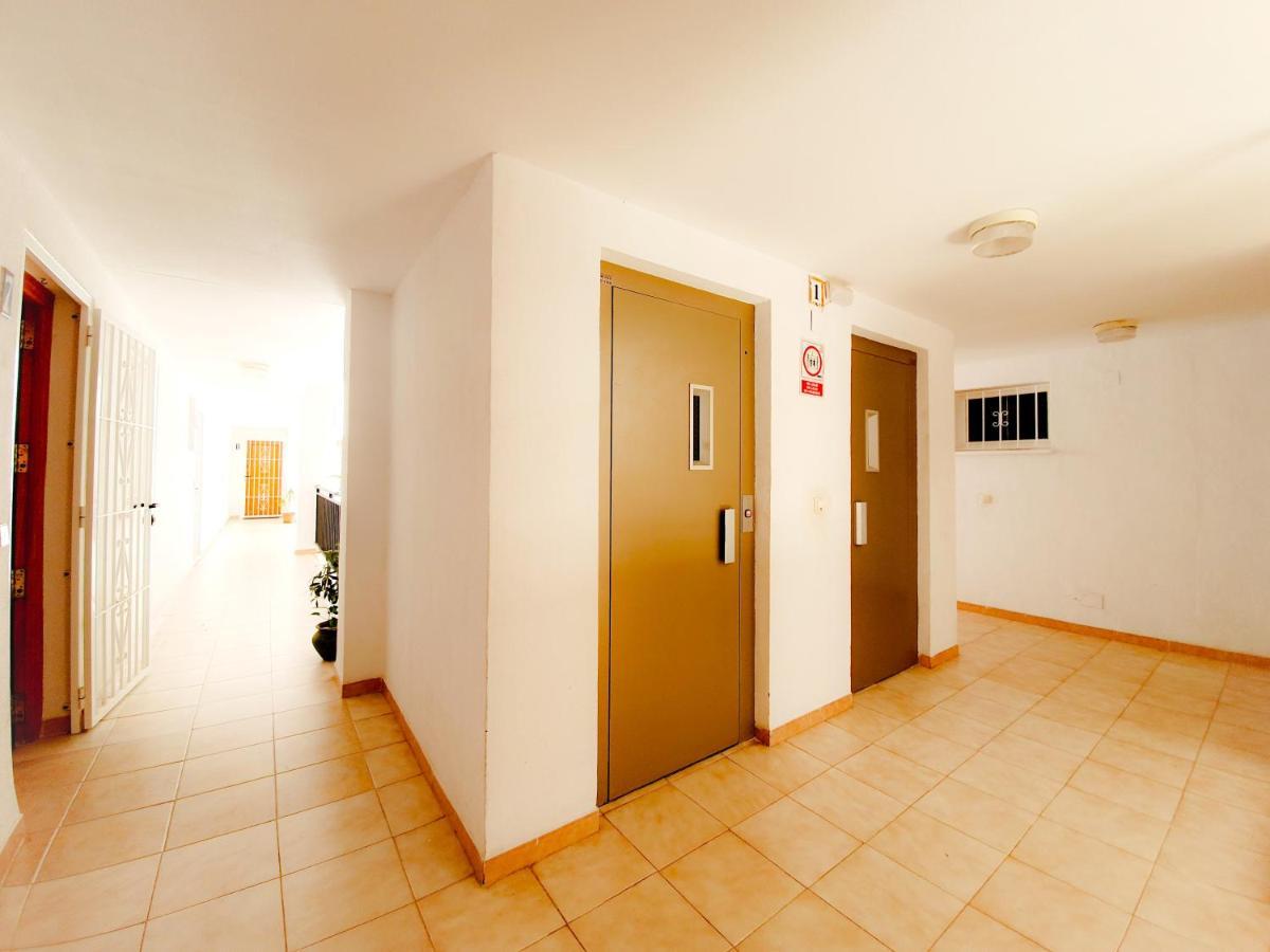 Best House Paola Torrevieja Eksteriør bilde